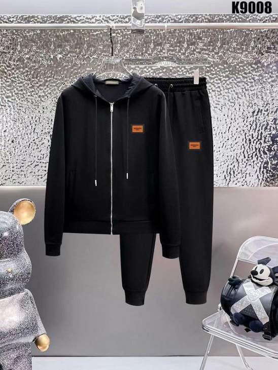 Picture of Hermes Sweater Suits _SKUHermesM-5XLkdtr0240475